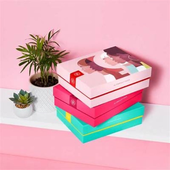 Mystery Box!! 🌵🏜️ 5-7 items. - Picture 1 of 1